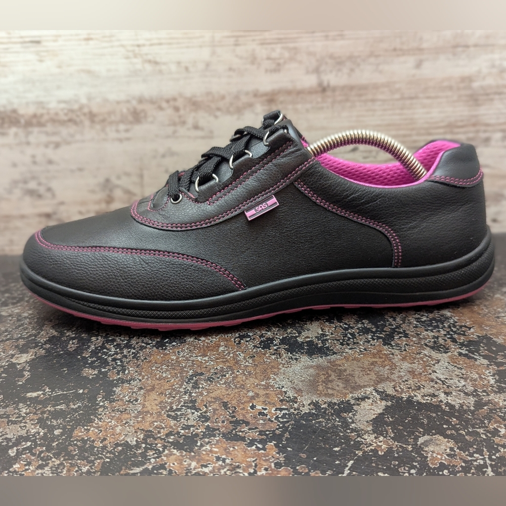 Womens SAS Sporty Walking Shoes Sz 10 M Used Black Leather Made in USA Comfort C